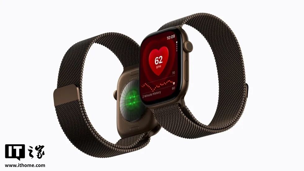 图中并排摆放着两只 Apple Watch Series 12 设备，其中一只展示着表背上的传感器，另一只在表盘上展示着心率 app。